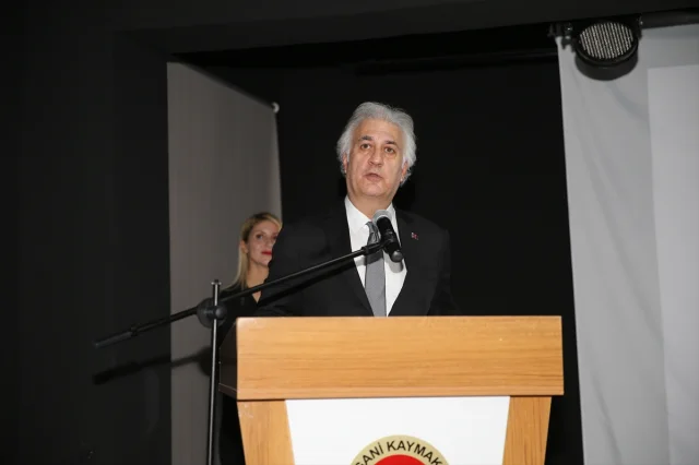 Tamer Karadağlı'nın Adını Taşıyan Sahne Diyarbakır'da Açıldı
