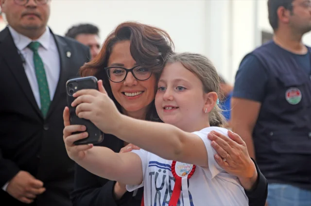 Muğla'da Kültürle Dolu Bir Başlangıç Kortej Yürüyüşü Coşturdu