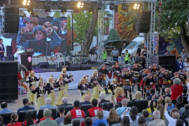 Muğla'da Kültürle Dolu Bir Başlangıç Kortej Yürüyüşü Coşturdu