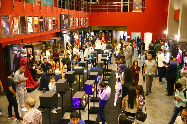 Diyarbakır'da Tiyatro Coşkusu Zirve Yaptı: 'Orhan Asena Yerli Oyunlar Festivali' Start Aldı