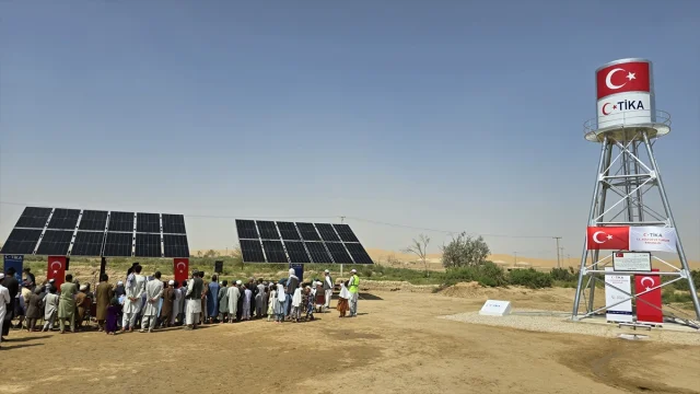 TİKA'nın Afganistan'a Destekleri Devam Ediyor: Faryab'da Güneş Enerjili Su Kuyusu