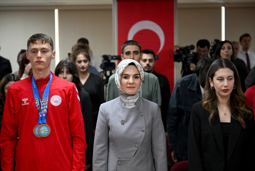 Bakan Göktaş ile Yeni Bir Başlangıç: 742 Gencin Kamuya Yerleştirilmesi