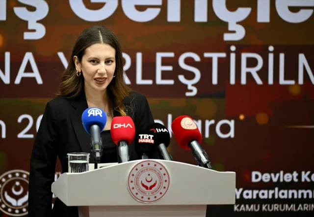 Bakan Göktaş ile Yeni Bir Başlangıç: 742 Gencin Kamuya Yerleştirilmesi