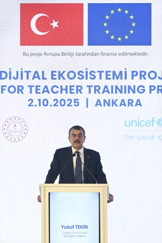 Bakan Tekin'den Kritik Açıklamalar: Türkiye’de Eğitimde Dijital Dönüşüm ve İnsan Hakları Vurgusu