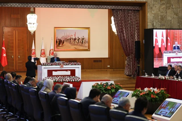 TBMM'de Tarihi Toplantı: Terörsüz Türkiye Hedefine Doğru Büyük Adım