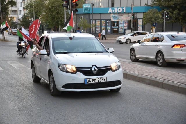 Şanlıurfa'da Görkemli Protesto İsrail'e Tepki Büyüyor