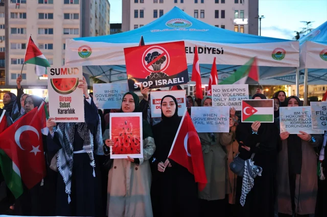 Samsun'da İsrail'e Tepki: Küresel Sumud Filosu'na Destek Yağdı