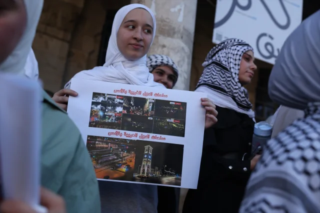 Şam'da Sıradışı Gösteri: Küresel Sumud Filosu İçin Destek Yağmuru