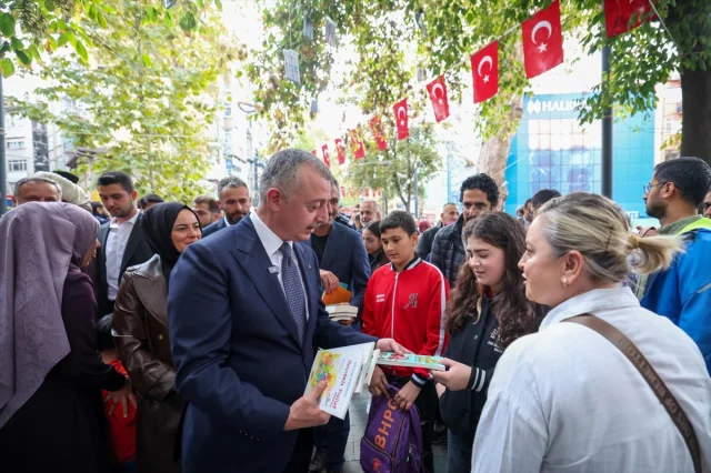 Kocaeli Kitap Fuarı'nı Merak Edenler İçin Büyük Sürpriz
