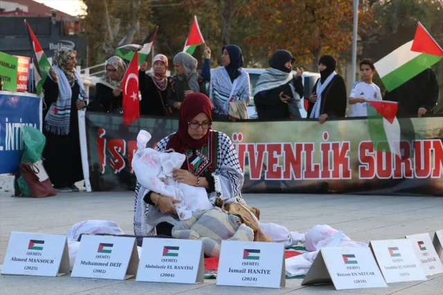 Sakarya'da Gerilen "Gazze Nöbeti": İsrail'e Sert Tepkiler