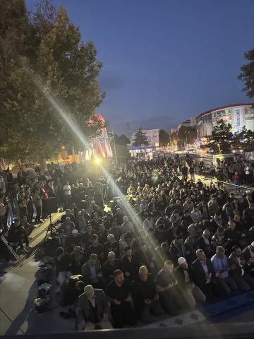 Niğde'de Gazze İçin Toplanan Kitle İsrail'i Kınadı