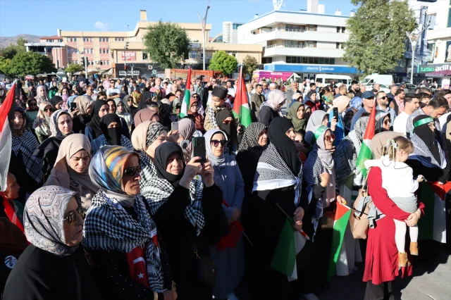 Erzincan Filistin'e Ses Verdi: İsrail'in Saldırıları Protesto Edildi