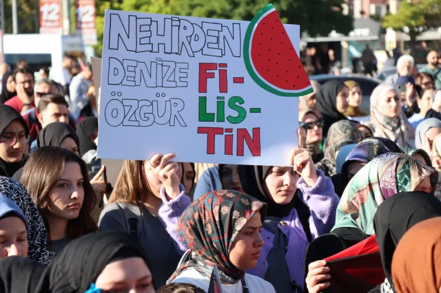 Erzincan Filistin'e Ses Verdi: İsrail'in Saldırıları Protesto Edildi