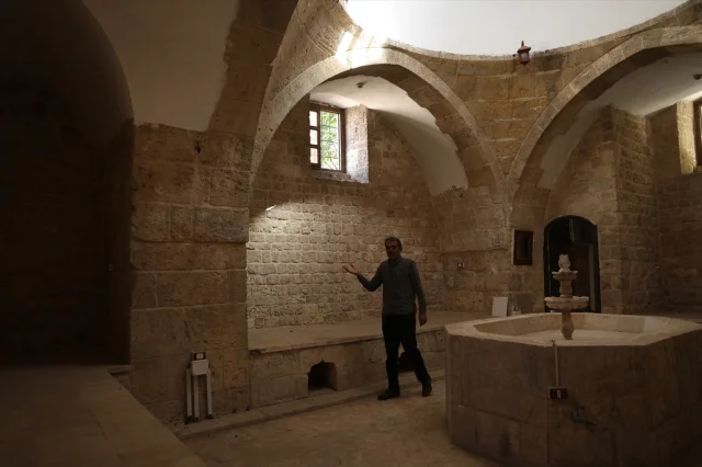Münbiç'teki Tarihi Osmanlı Hamamı İlgiyi Üzerine Çekiyor