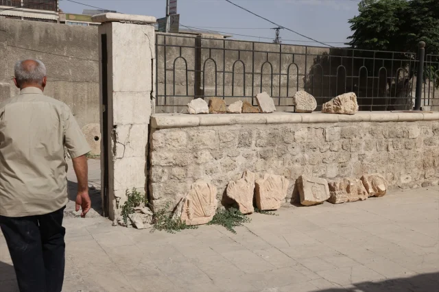 Münbiç'teki Tarihi Osmanlı Hamamı İlgiyi Üzerine Çekiyor