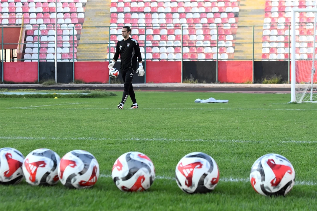 Vanspor'un Az Gol Yeme Stratejisi Zirveyi Hedefliyor