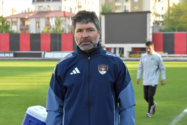 Vanspor'un Az Gol Yeme Stratejisi Zirveyi Hedefliyor