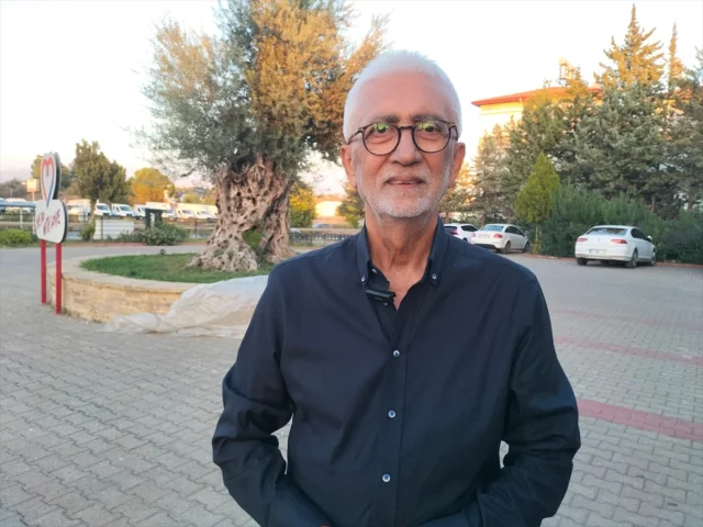 Manavgat'ta 2200 Yıllık Zeytin Ağacı Hayran Bıraktı