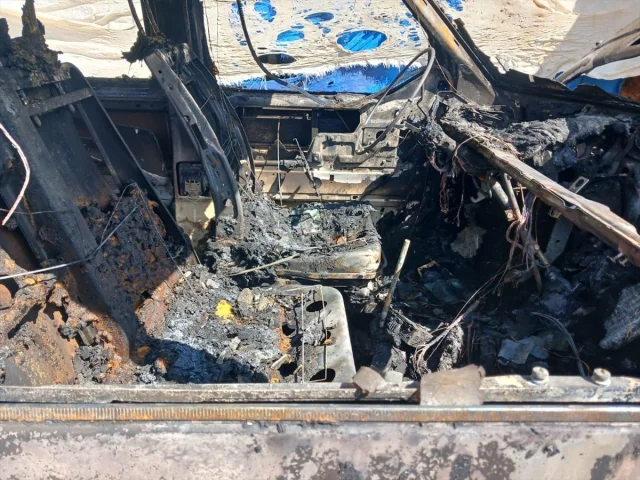 Isparta'da Kundaklama Şoku: Park Halindeki Araçlar Hedefte