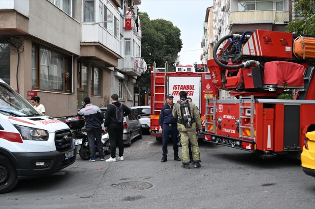 Bakırköy'deki Özel Okulda Korkutan Yangın