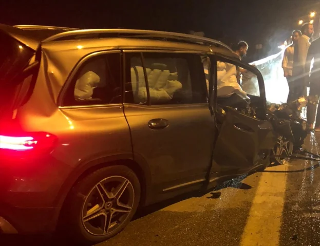 Bursa'da Ters Yöne Giren Otomobille Yürekleri Ağza Getiren Kaza