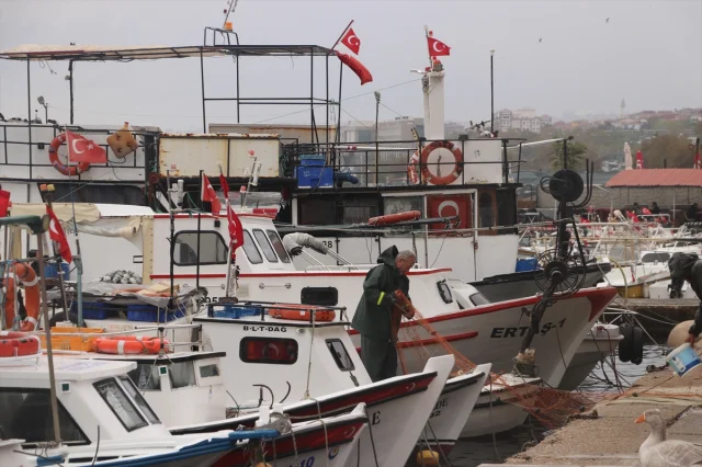 Tekirdağ'da Poyrazın Gücü Bu Kez Deniz Ulaşımını Felç Etti