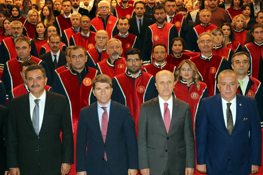 YÖK Başkanı Özvar'dan Akademik Dünyaya Çağrı: Filistin Davası İçin Sesimizi Yükseltelim