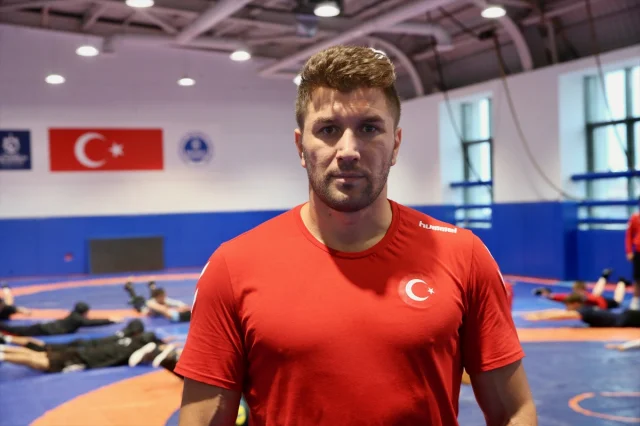 Kocaeli'de Genç Güreşçilerin Balkan Rüyası
