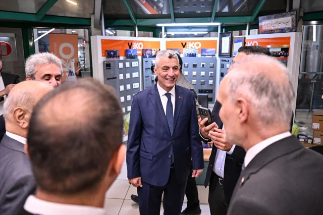Ticaret Bakanı Ömer Bolat'tan İhracat Rekoru Açıklaması