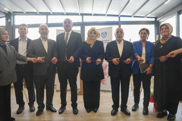 HAK-İŞ Başkenti Sanatın Merkezi Haline Getiriyor