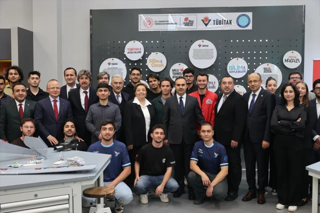 Bursa'da Açılan Yeni Teknoloji Merkezi Türkiye'yi Yüksek Teknoloji Ligine Taşıyor