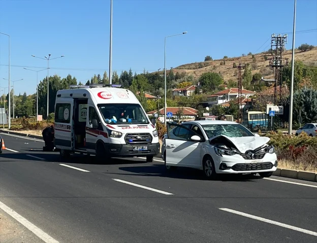 Kırşehir'de Sürücüsüz Araç Teknolojisi Şoku: Yaya Trafik Kur...