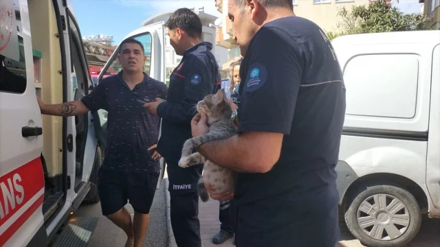 Antalya'da Korku Dolu Anlar: Evde Çıkan Yangın Panik Yarattı