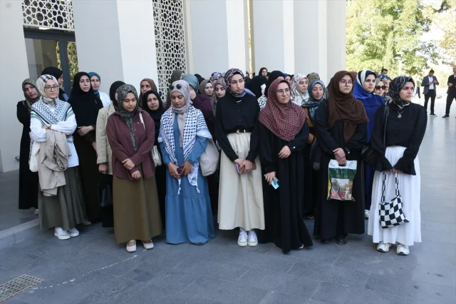 Malatya'da Duygusal Anlar: İsrail'in Filoyu Hedef Alması Pro...