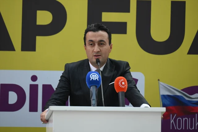 Ankara Kitap Fuarı Ziyaretçilerine Kapılarını Açtı: Kitapseverler İçin Kaçırılmayacak Etkinlikler