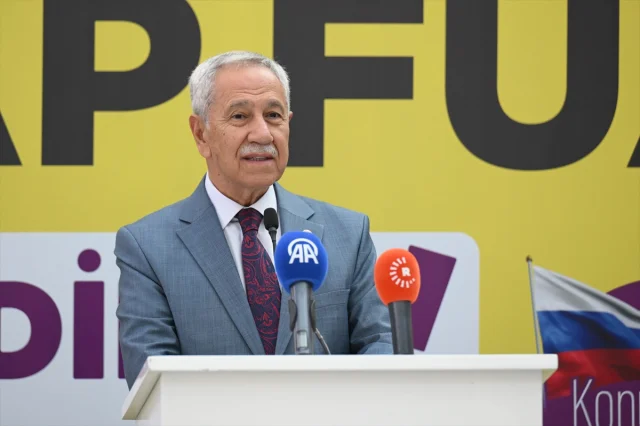 Ankara Kitap Fuarı Ziyaretçilerine Kapılarını Açtı: Kitapseverler İçin Kaçırılmayacak Etkinlikler