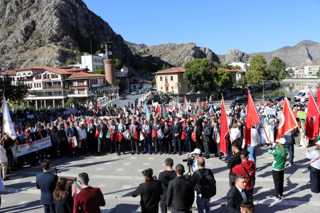 Amasya'da Düzenlenen Yürüyüşte Gazze'ye Destek Mesajları Yankılandı