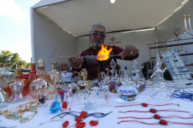 Kars'ta Yaşayan Miras Festivali Renkli Başladı