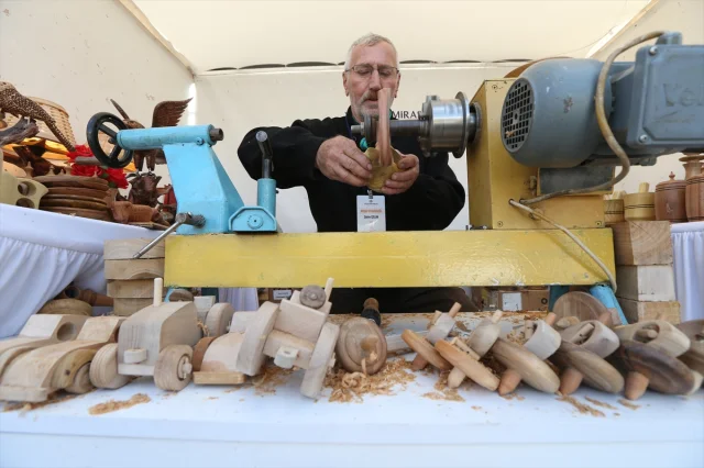 Kars'ta Yaşayan Miras Festivali Renkli Başladı