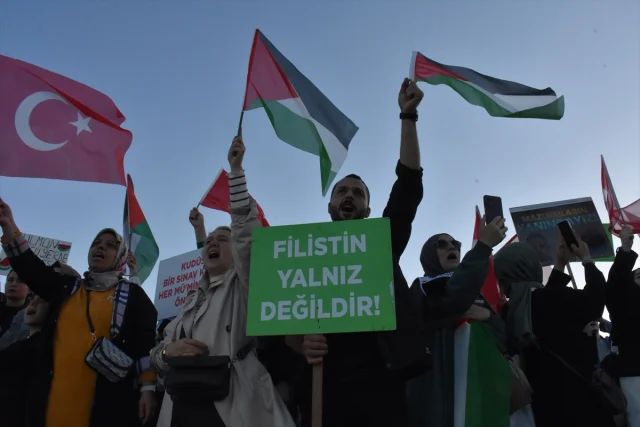 Karadeniz'den Filistin'e Uzanan Destek Rüzgarı