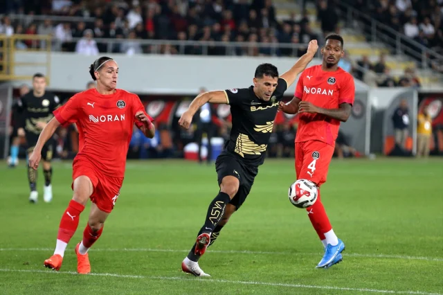 Trendyol 1. Lig'de Çorum FK'den Manisa FK'ya Ezici Galibiyet