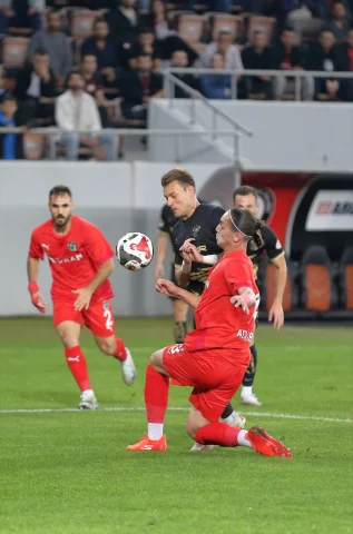 Trendyol 1. Lig'de Çorum FK'den Manisa FK'ya Ezici Galibiyet