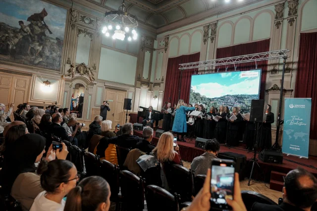 Saraybosna'da Türk Kültürü Rüzgarı: 7 Bölge 7 Renk Konseri B...