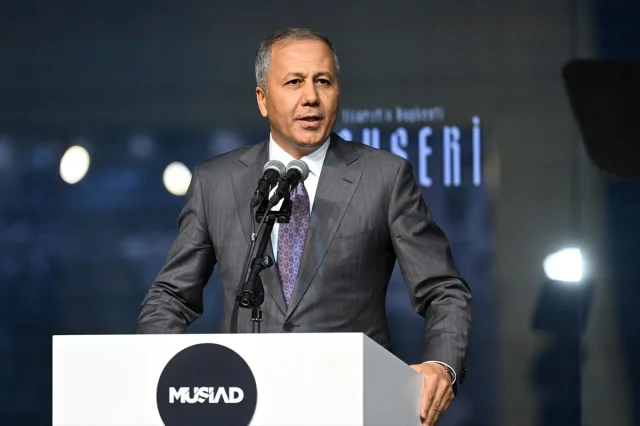 İçişleri Bakanı Yerlikaya'dan Gazze İçin Yardım Çağrısı