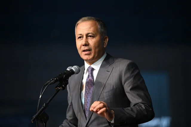 İçişleri Bakanı Yerlikaya'dan Gazze İçin Yardım Çağrısı