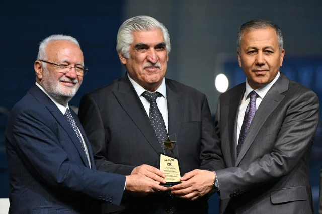 İçişleri Bakanı Yerlikaya'dan Gazze İçin Yardım Çağrısı