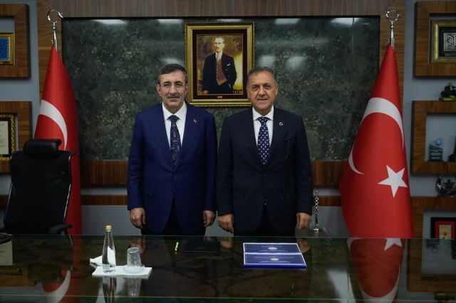 Bingöl’de Turizm ve Teknoloji Yatırımları Cevdet Yılmaz’la Şaha Kalkıyor