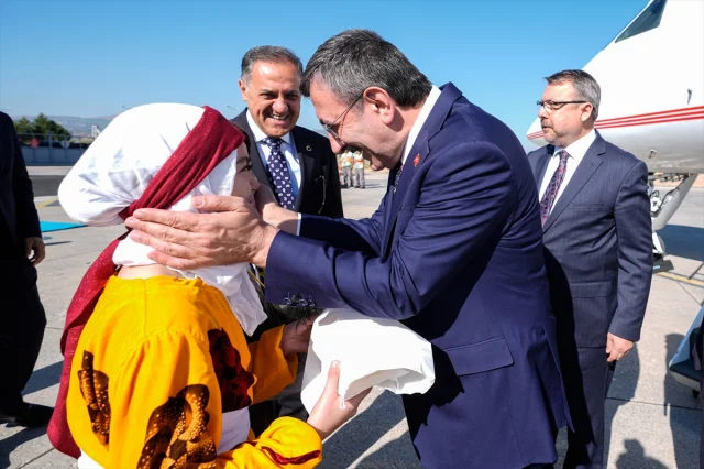 Cevdet Yılmaz'dan Teknoloji ve Eğitim Üzerine Çarpıcı Açıklamalar
