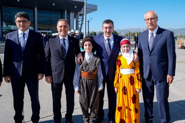 Cevdet Yılmaz Bingöl’de Çağdaş Eğitim Hamlesi Başlattı