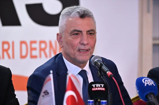 Ticaret Bakanı Bolat Oto Galericilere Ne Mesaj Verdi?
